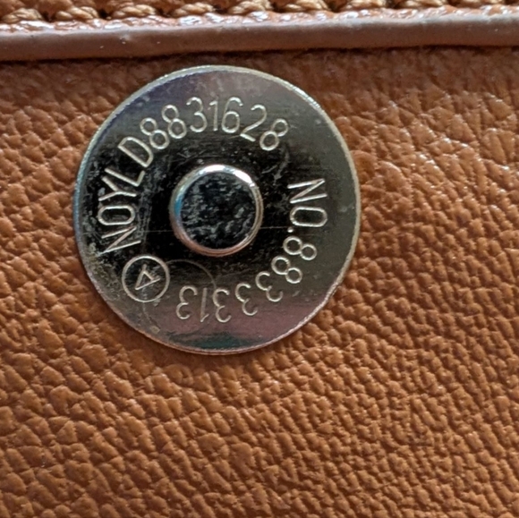 Sergio Ferreti Bag Womens Y2K Elevated Basic Tan Leather Gold Zipper Crossbody - Picture 11 of 15